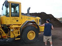 Heavy equipment power washing